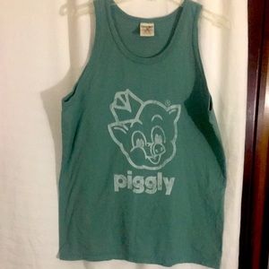 Piggy Wiggle Tee. Lt green comfort colors